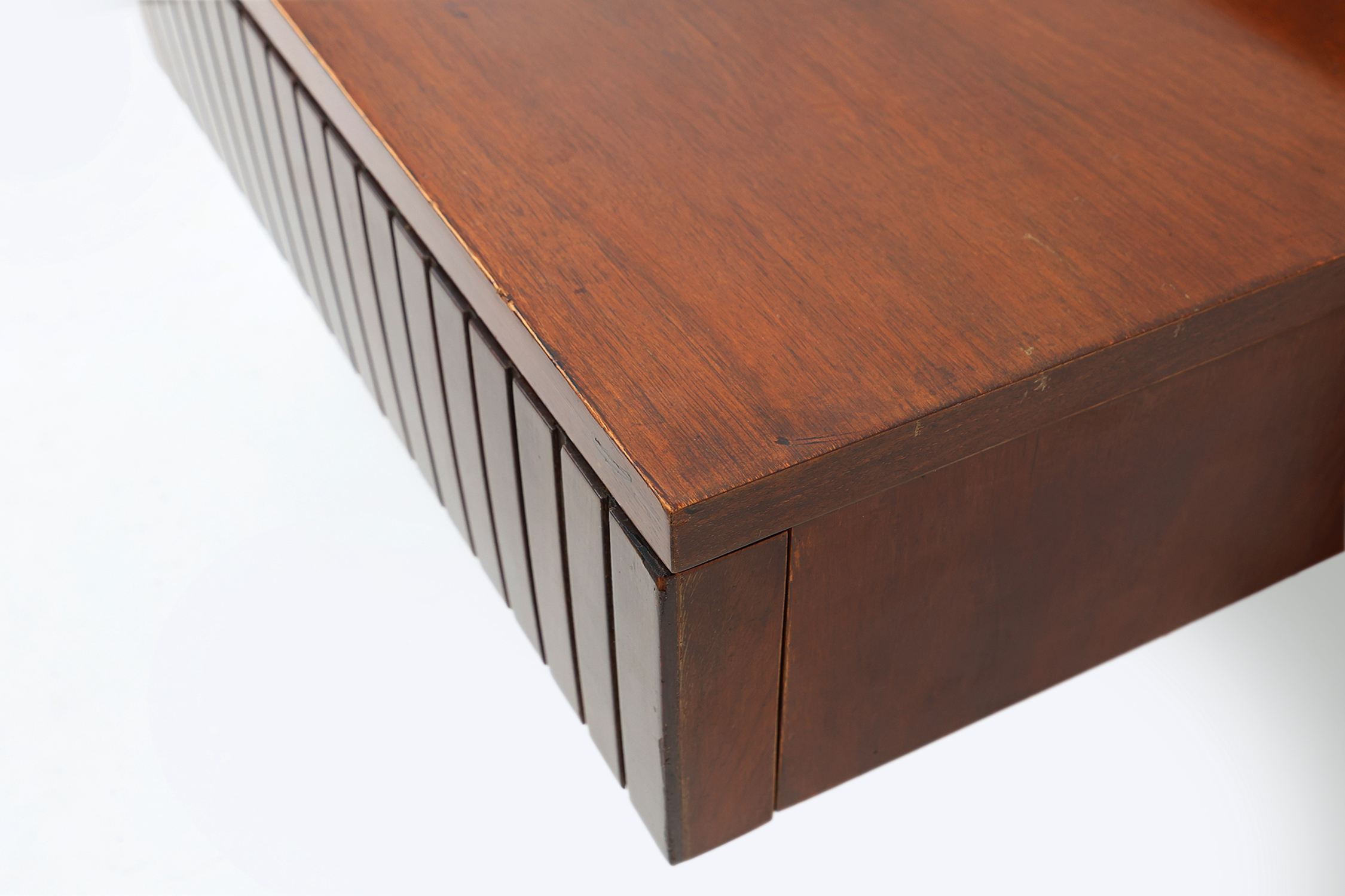 Mid-century Wall-mounted console in wood with brass details, Italy 1960sthumbnail